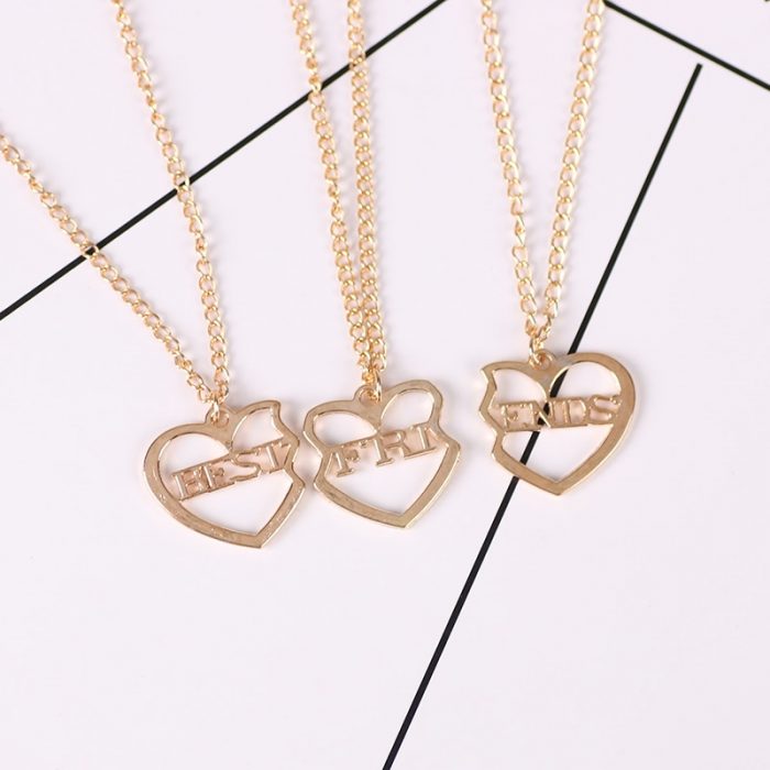 3 Pcs Set Best Friends Necklace Gold Heart Shaped Pendant BFF Necklaces Friendship Choker For Women 1