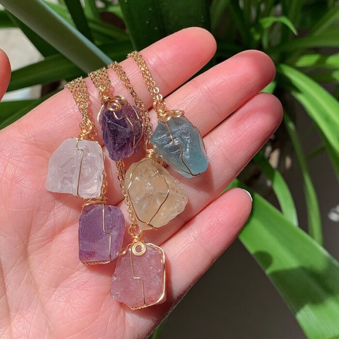 Natural Stone Pendant Necklace Small Rock Quartz Pendulum Amethysts Citrines Fluorite Pink Crystal Necklace for Women 5