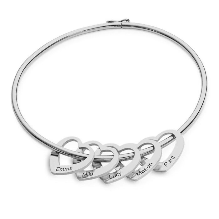 1 8 Names Engraved Customized Heart Bracelet for Women Stainless Steel Letter Bracelets Bangles Personalized Gift 2